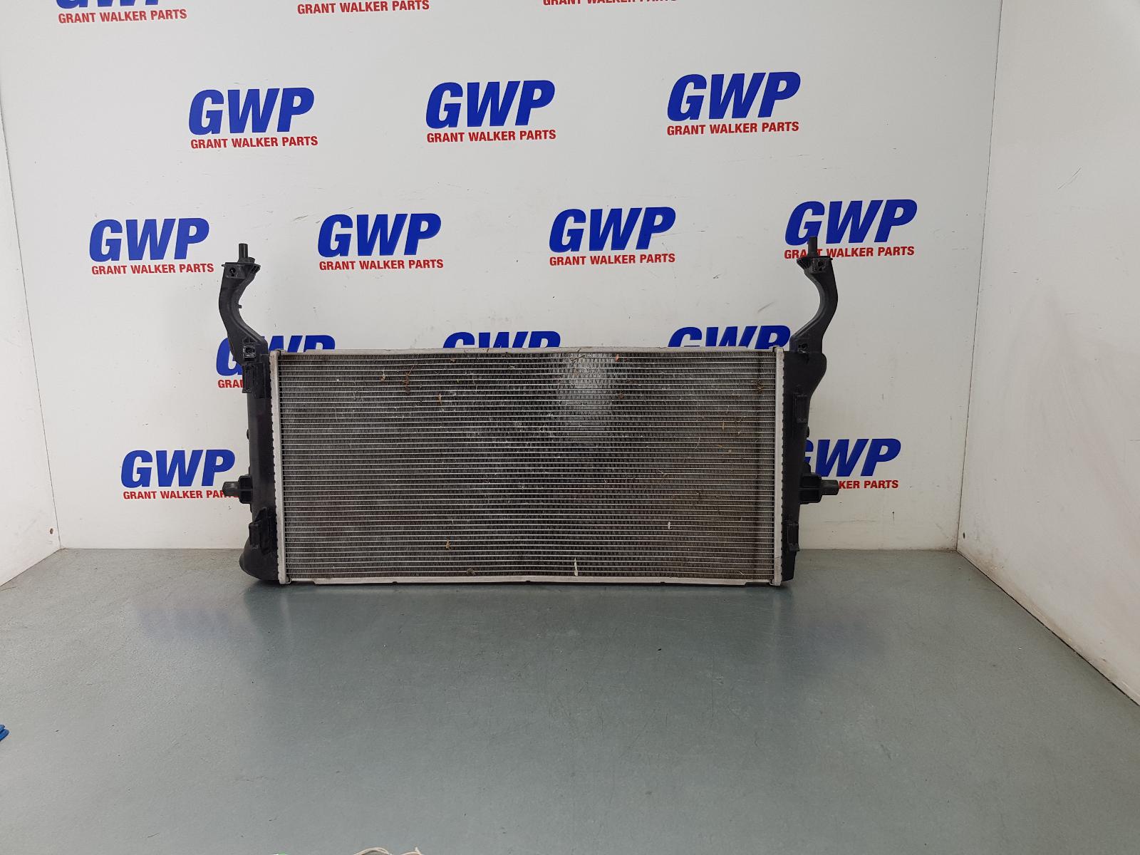 2020 Hyundai I30 Radiator View Auto part Radiator Hyundai I30 2020