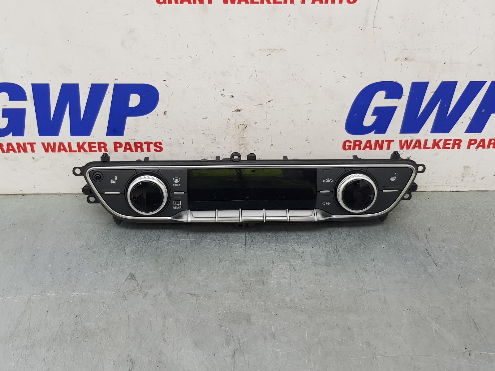 2017 Audi Q5 Heater/Ac Controls View Auto part Heater/Ac Controls Audi Q5 2017