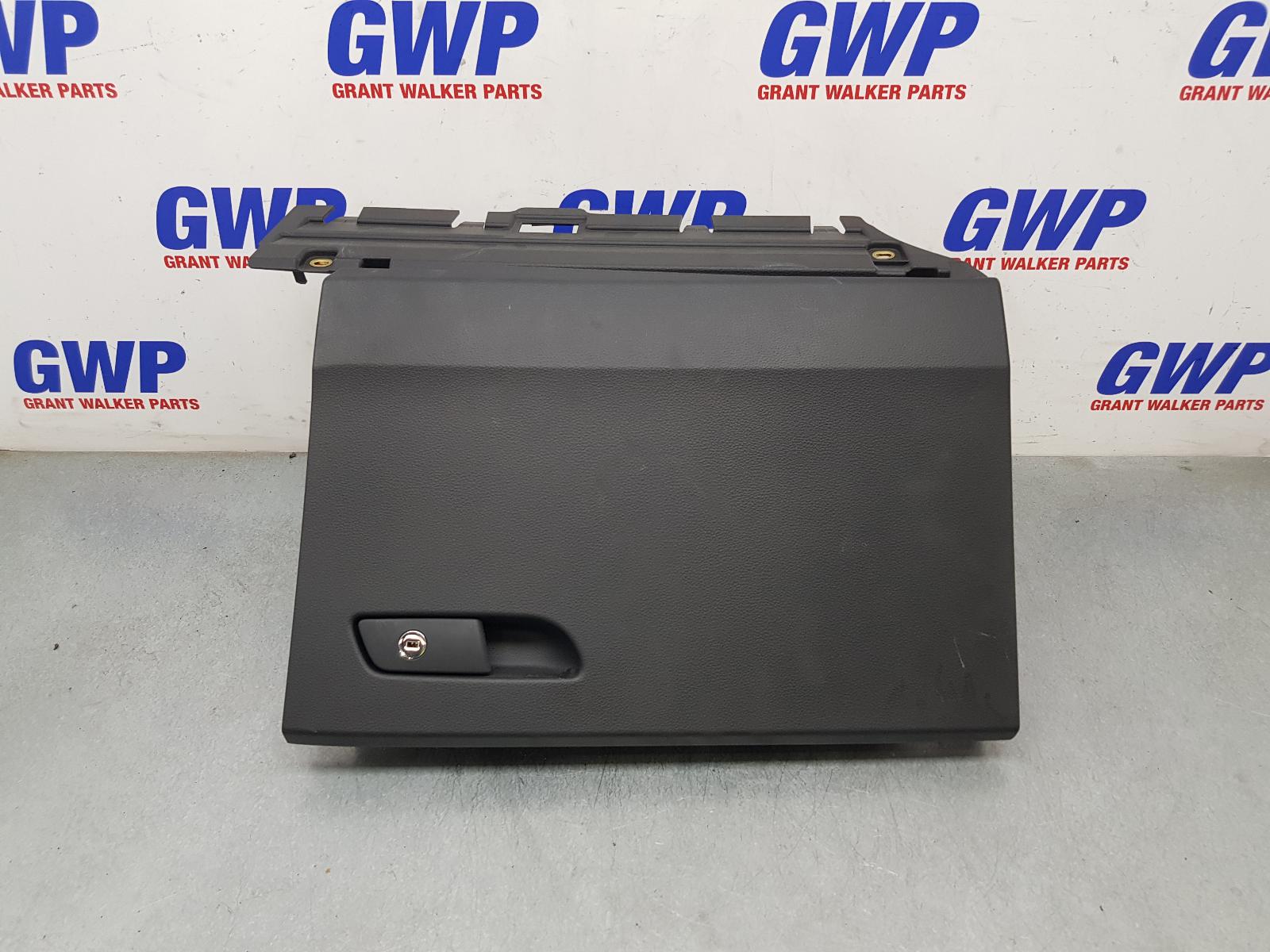 View Auto part Glove Box Audi Q5 2017