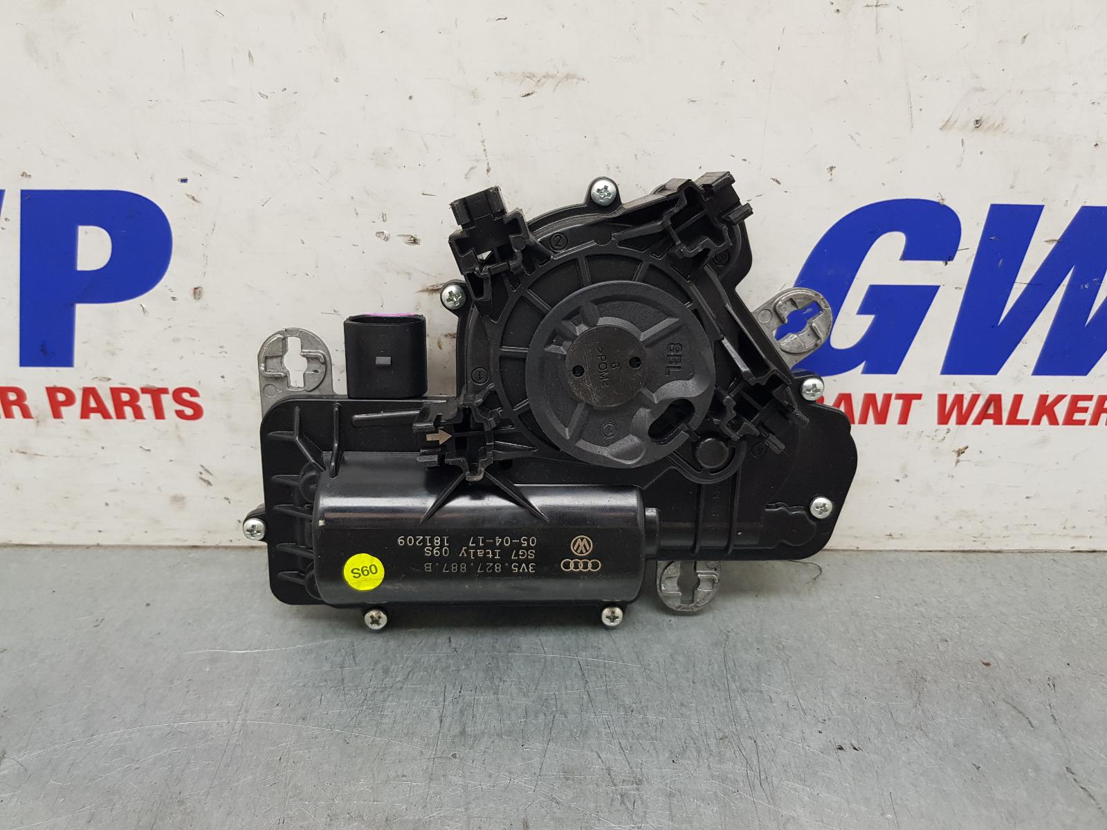 View Auto part Door/Boot/Gate Lock Audi Q5 2017