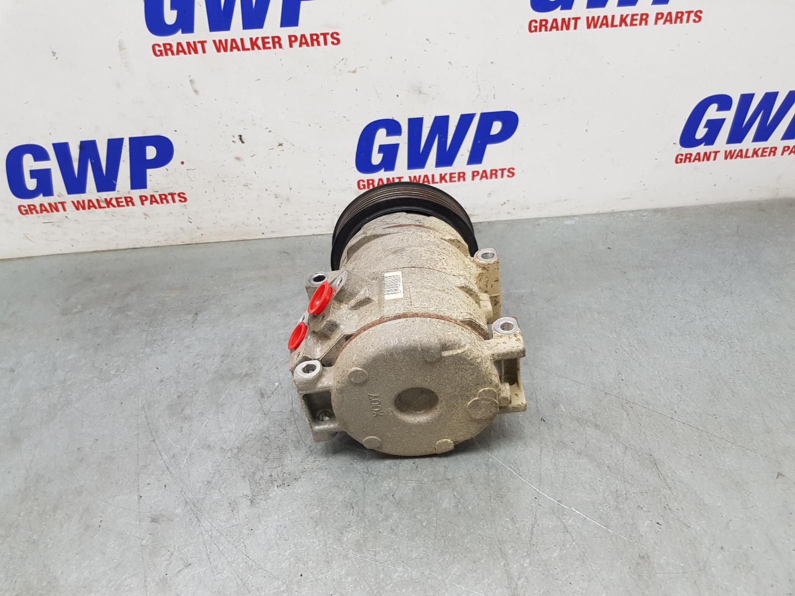A/C Compressor Falcon Ford 2004