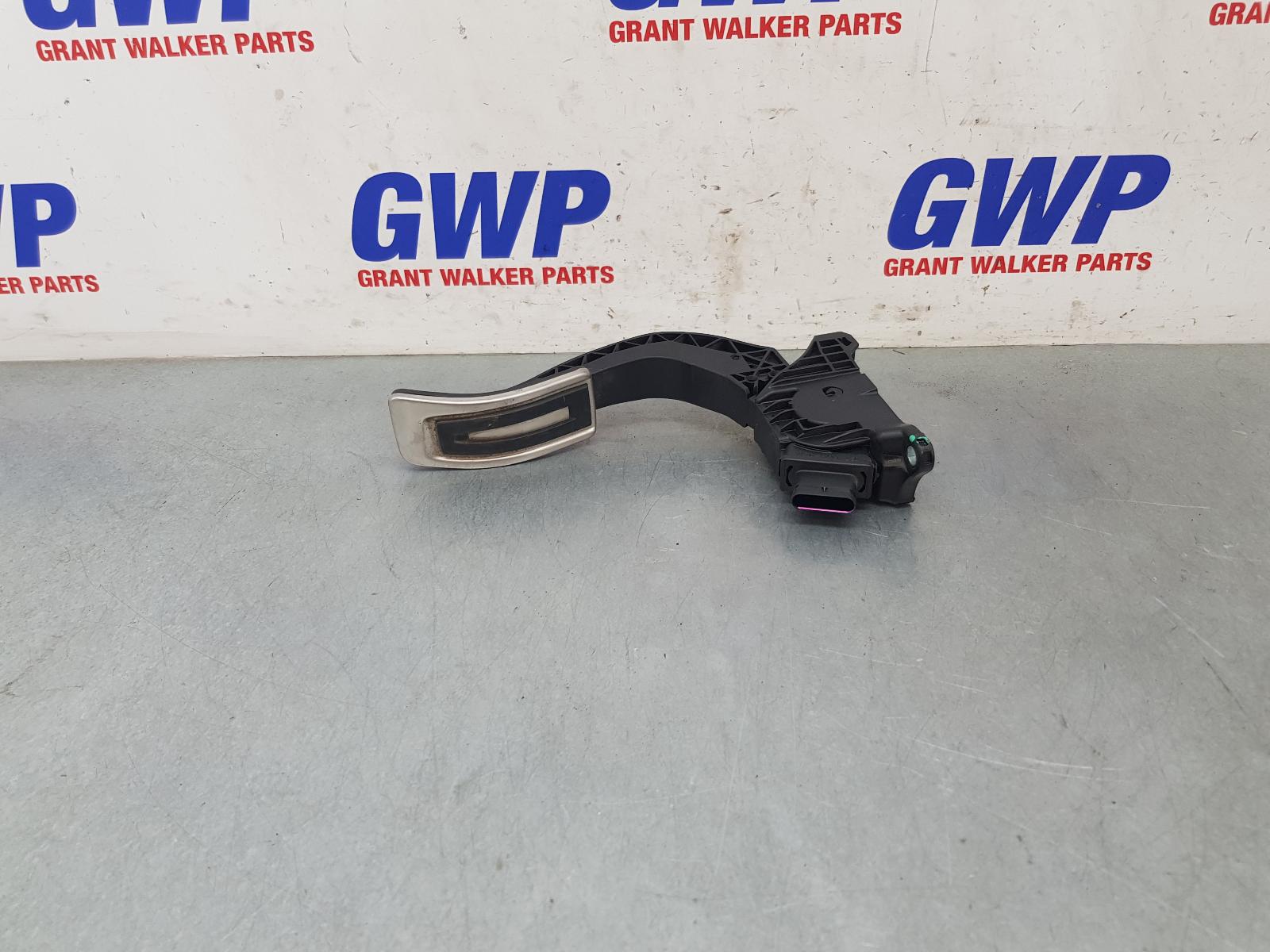 2017 Audi Q5 Pedal Assembly View Auto part Pedal Assembly Audi Q5 2017