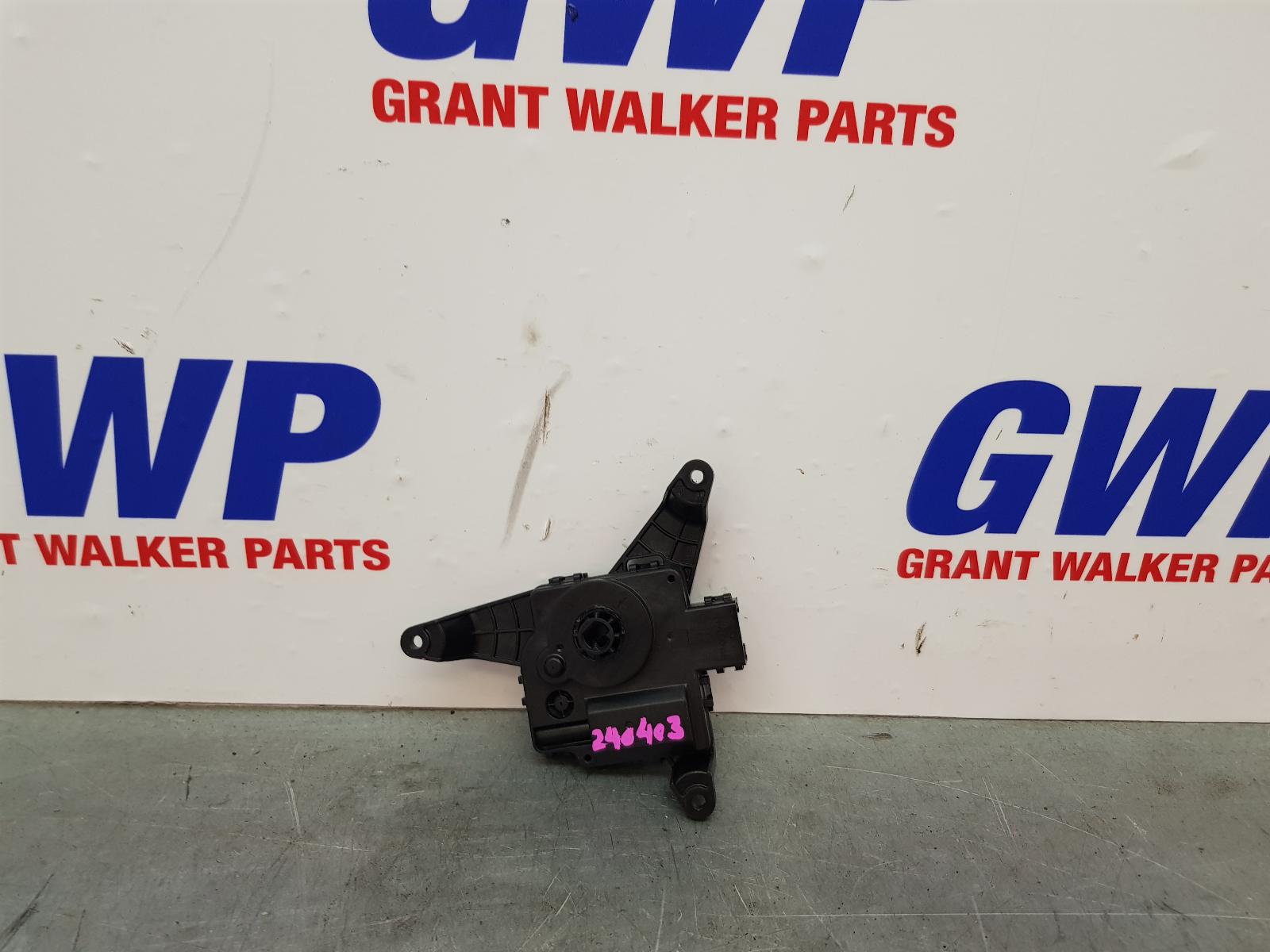 View Auto part Blend Door Actuator Ford Escape 2020