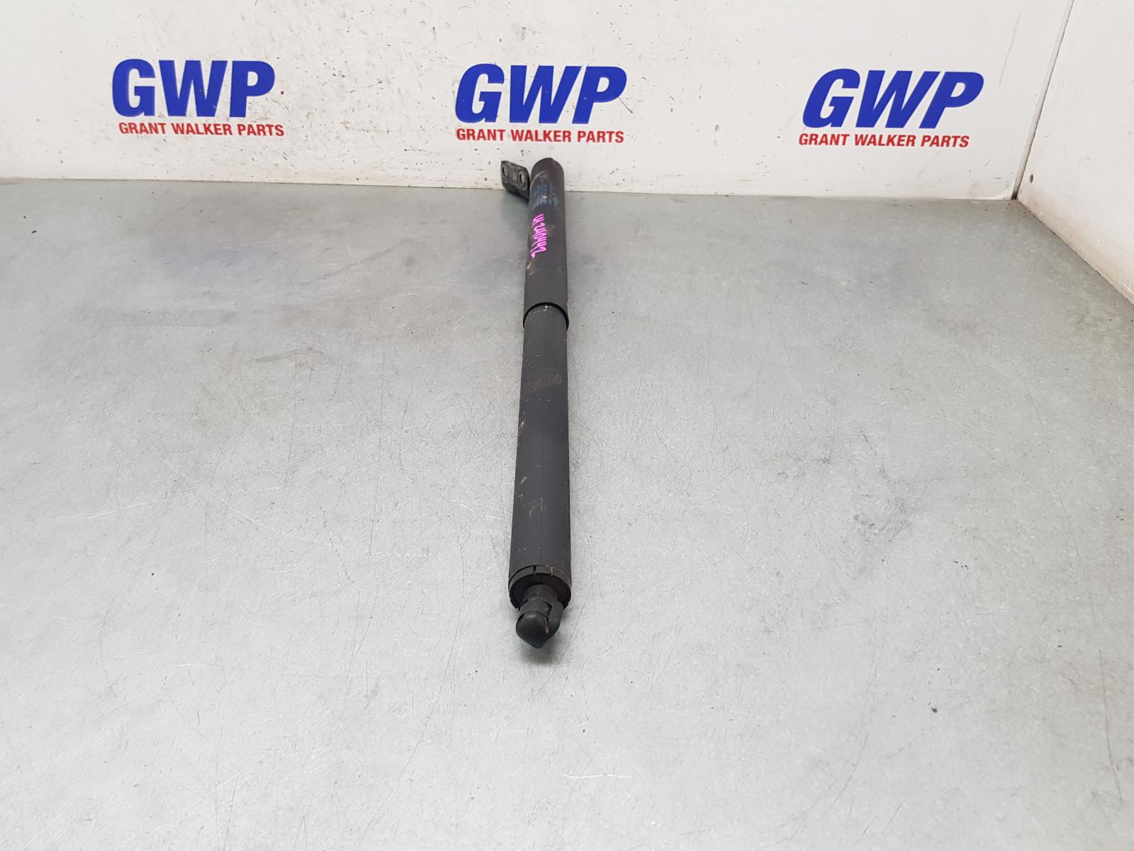 View Auto part Hatch Strut Ford Everest 2017