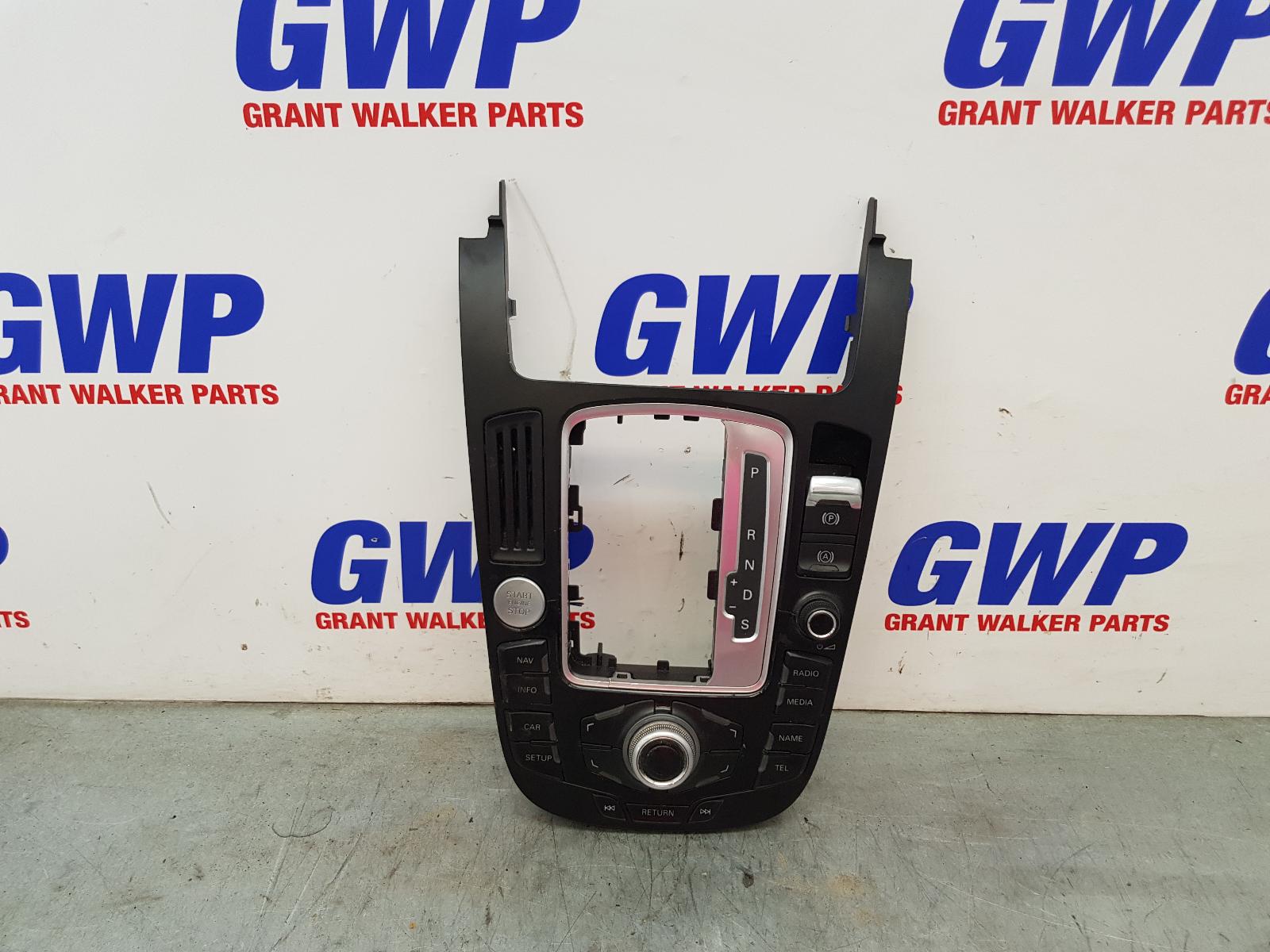 View Auto part Radio/Cd/Dvd/Sat/Tv Audi A5 2010