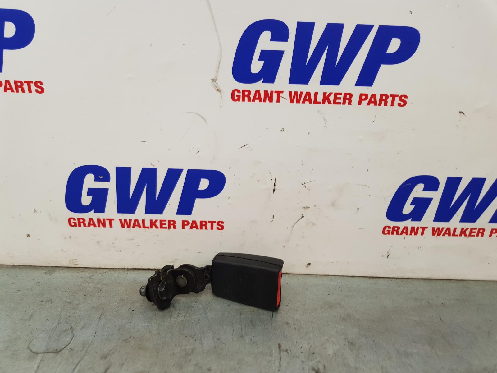 View Auto part Seatbelt/Stalk Audi A5 2010