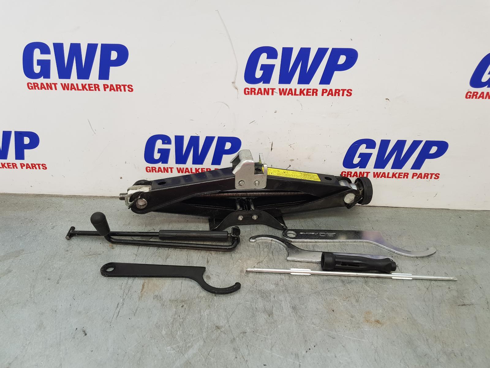 View Auto part Jack/Tool Kit Audi A5 2010
