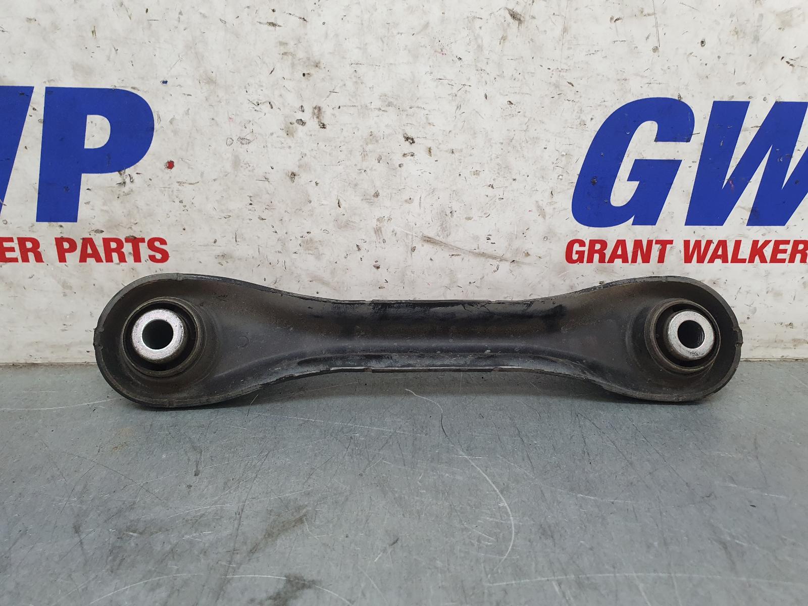 2016 Ford Focus Right Rear Trailing Arm View Auto part Right Rear Trailing Arm Ford Focus 2016