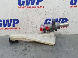 View Auto part Master Cylinder Ford Focus 2016