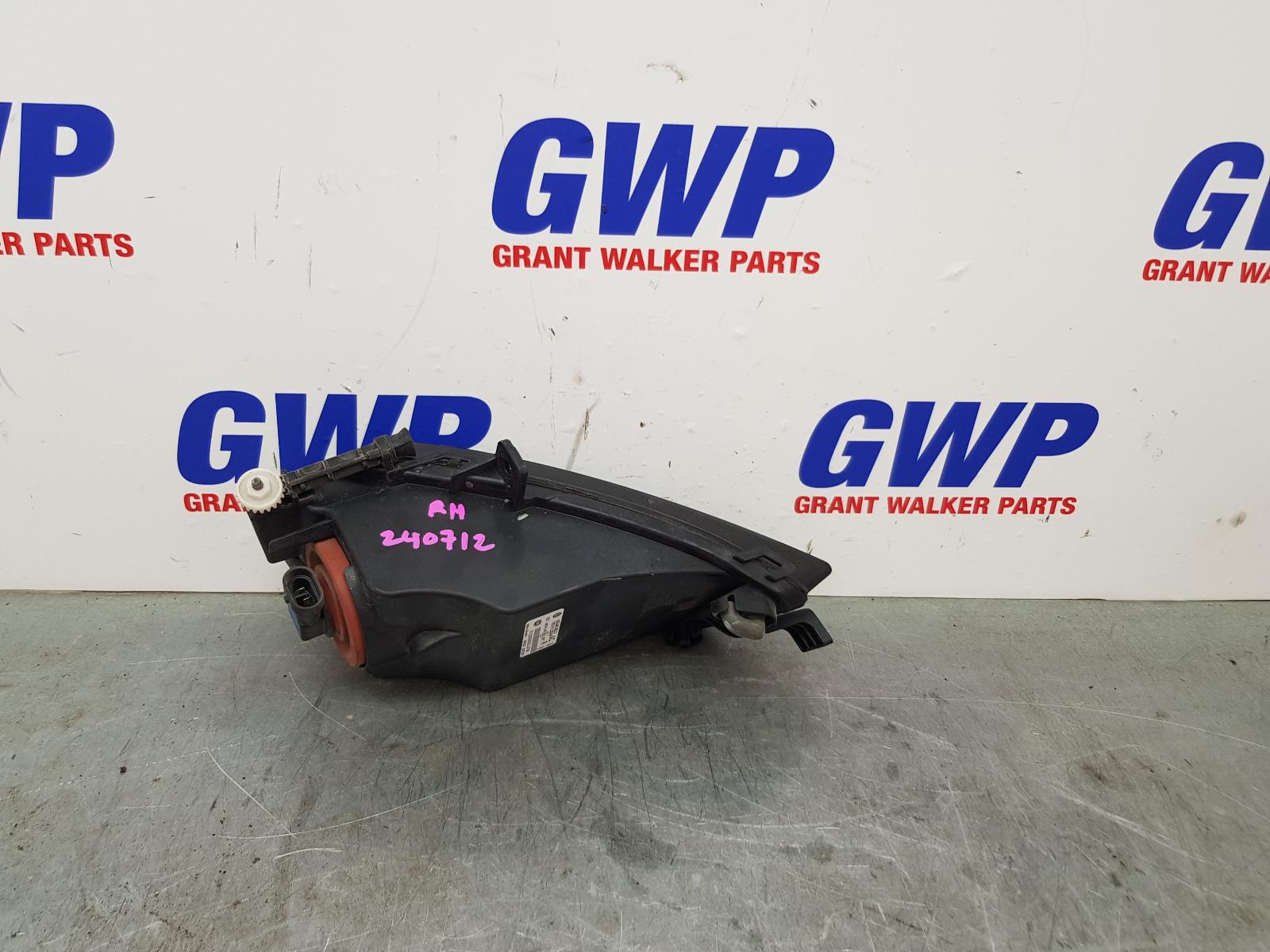 View Auto part Right Indicator/Fog/Side Volkswagen Golf 2013