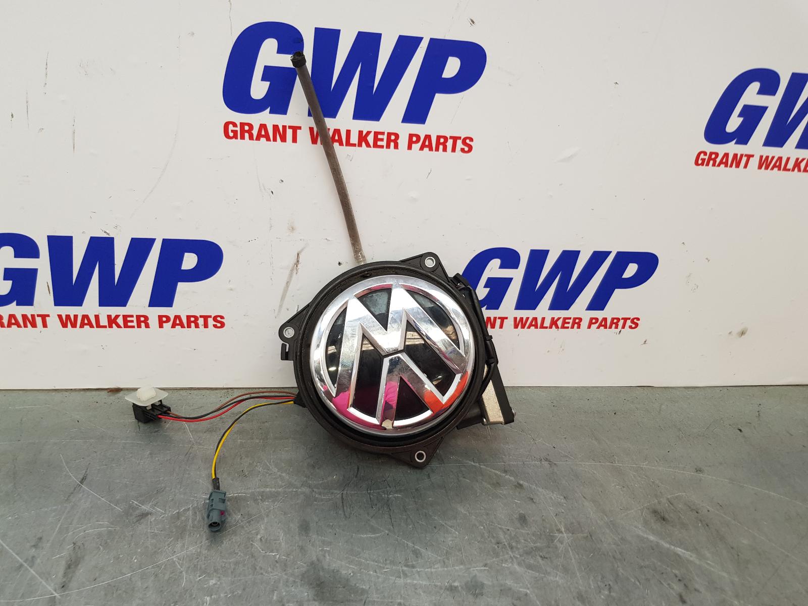 View Auto part Tailgate Handle Volkswagen Golf 2013
