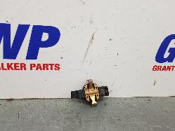 View Auto part Misc Switch/Relay Volkswagen Golf 2013