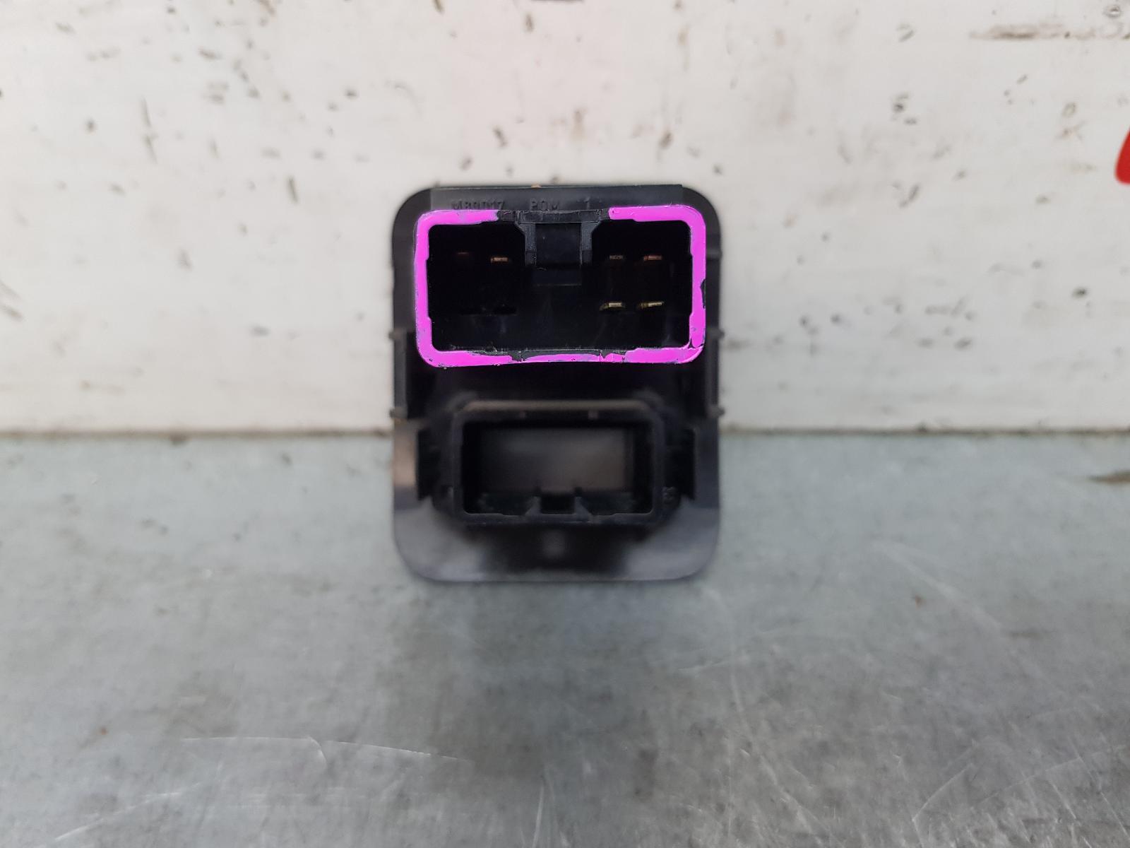View Auto part Misc Switch/Relay Ford Territory 2010