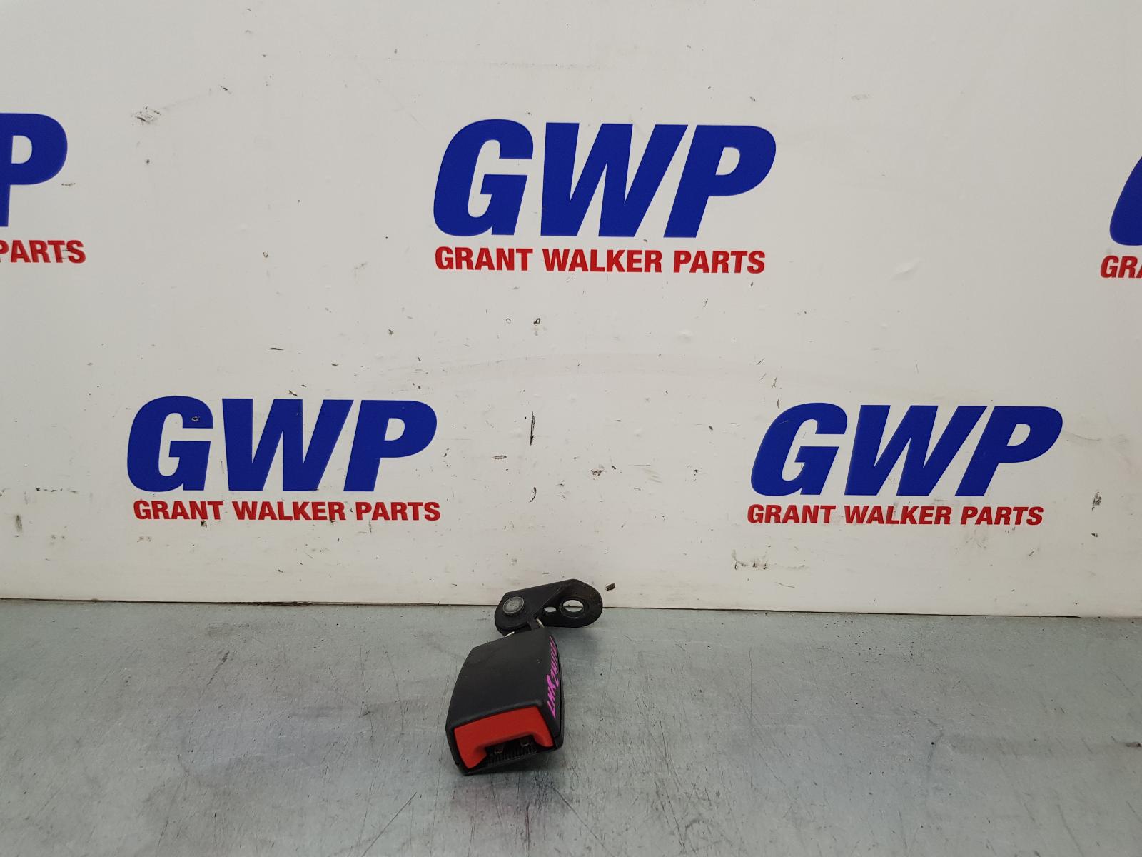 2009 Volkswagen Passat Seatbelt/Stalk View Auto part Seatbelt/Stalk Volkswagen Passat 2009