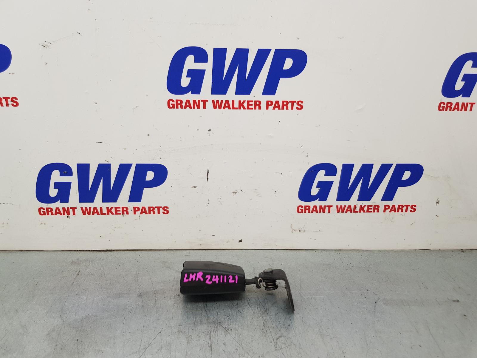 2009 Volkswagen Passat Seatbelt/Stalk View Auto part Seatbelt/Stalk Volkswagen Passat 2009