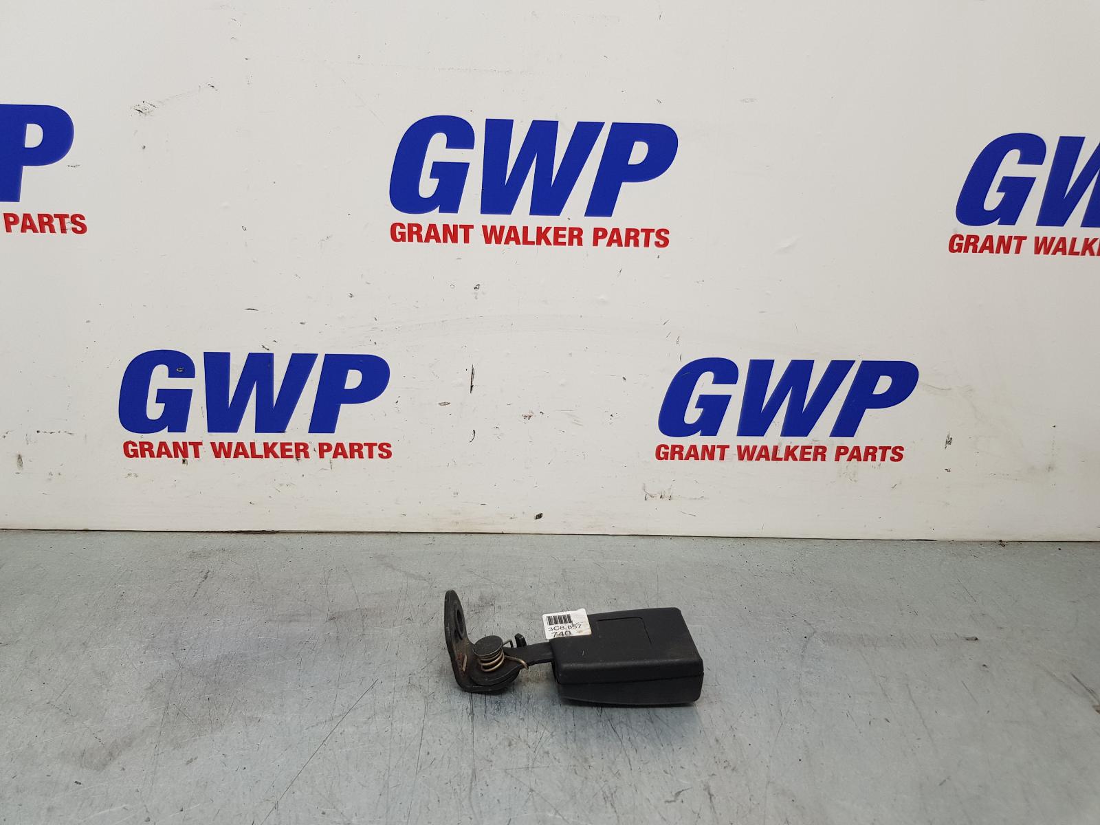 2009 Volkswagen Passat Seatbelt/Stalk View Auto part Seatbelt/Stalk Volkswagen Passat 2009