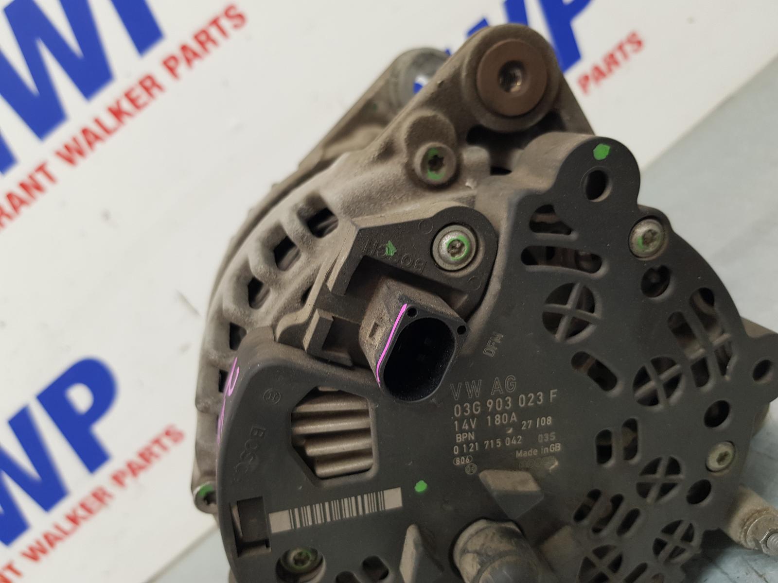 View Auto part Alternator Volkswagen Passat 2009