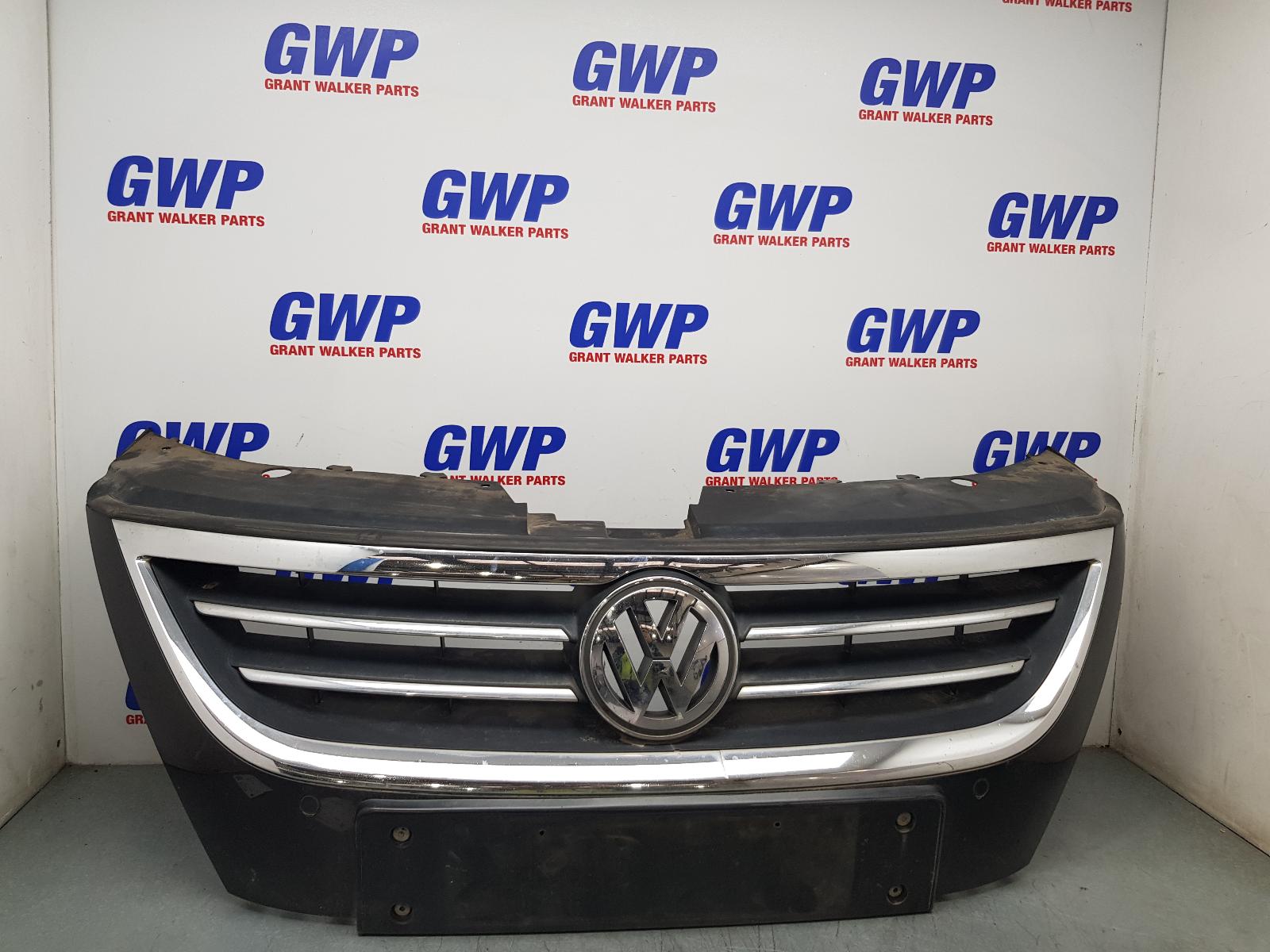 View Auto part Grille Volkswagen Passat 2009
