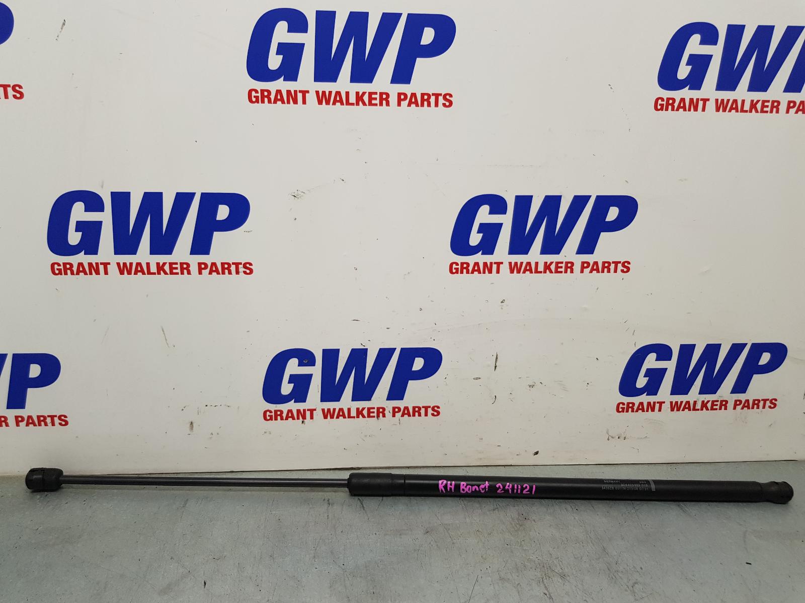 View Auto part Bonnet Hinge/Strut Volkswagen Passat 2009
