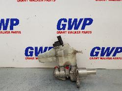 View Auto part Master Cylinder Volkswagen Passat 2009