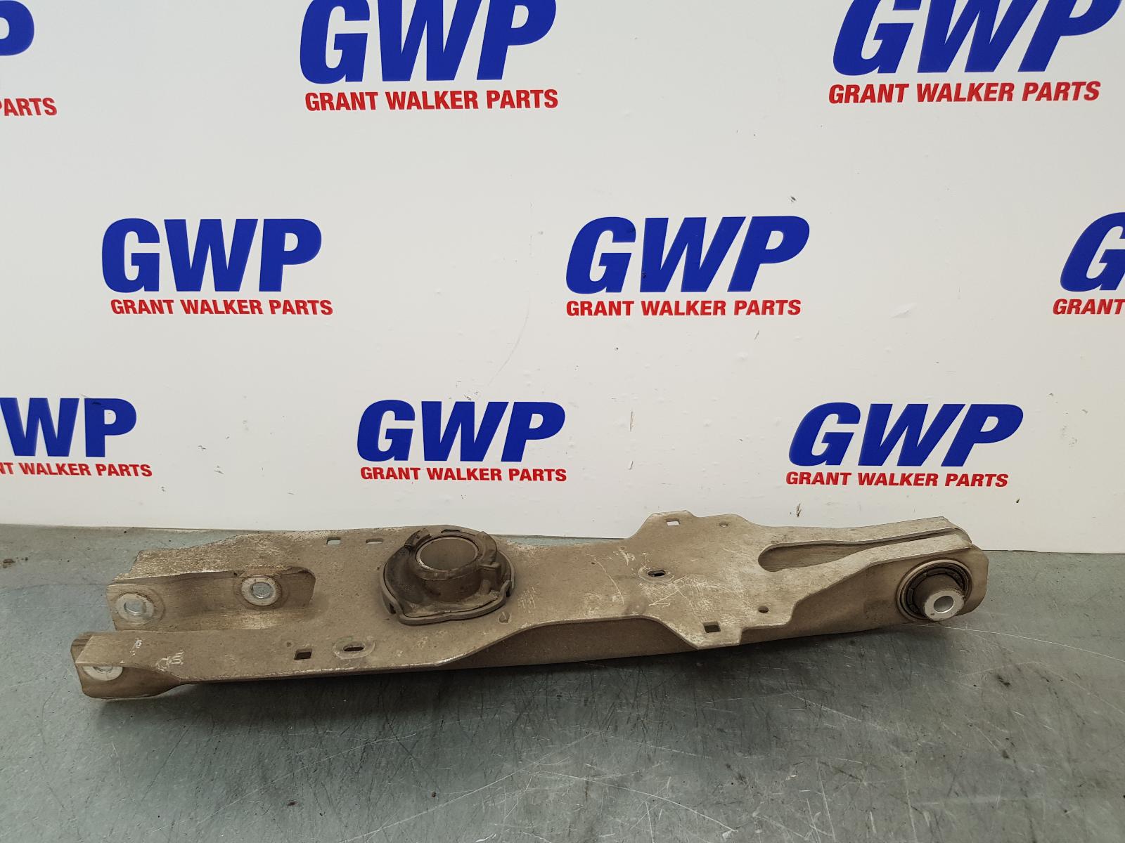 View Auto part Right Rear Trailing Arm Ford Escape 2020