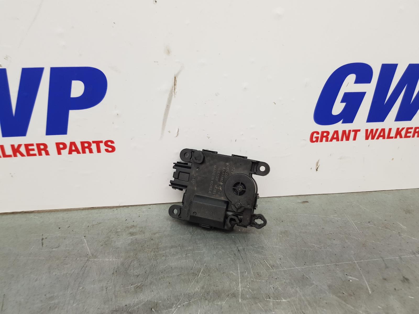 View Auto part Blend Door Actuator Ford Escape 2020