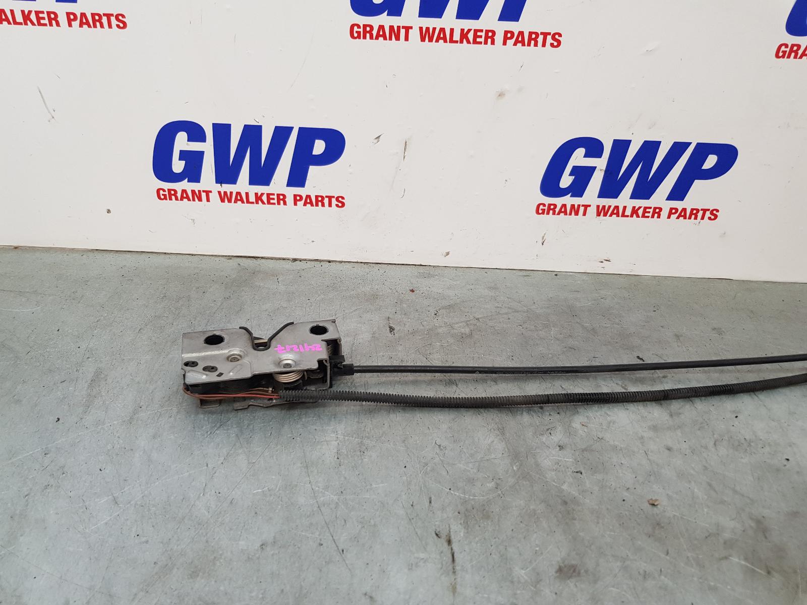 View Auto part Bonnet Lock/Support Volkswagen Crafter 2020