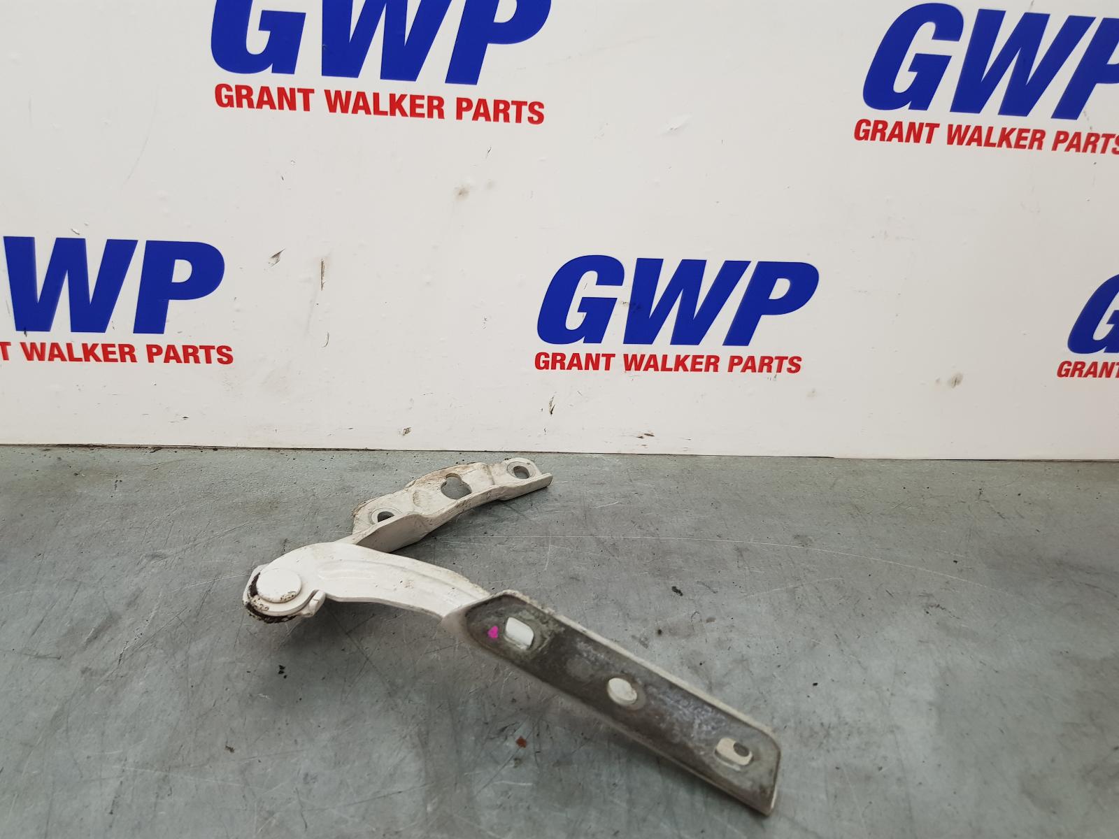 View Auto part Bonnet Lock/Support Volkswagen Crafter 2020