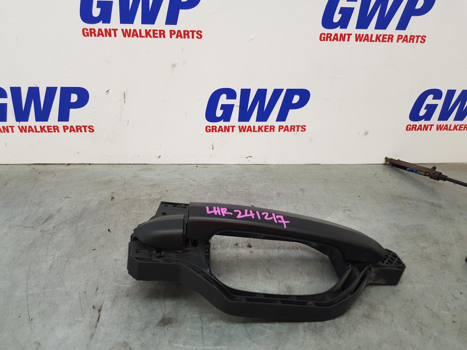 View Auto part Door Handle Volkswagen Crafter 2020