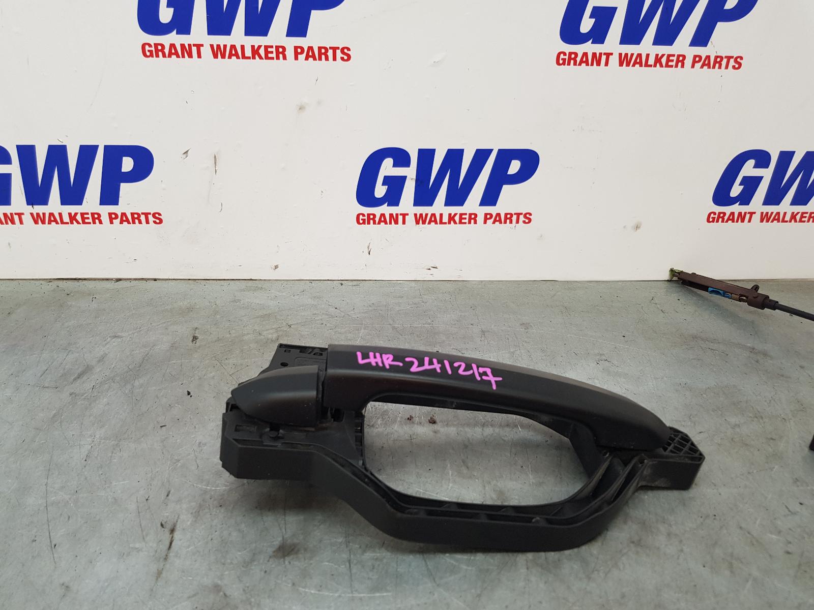 View Auto part Door Handle Volkswagen Crafter 2020