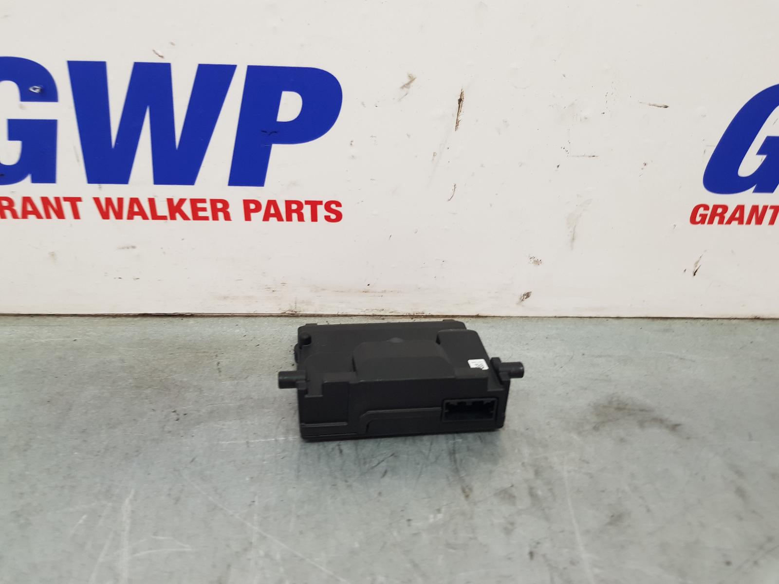 View Auto part Reverse Camera Ford Ranger 2021