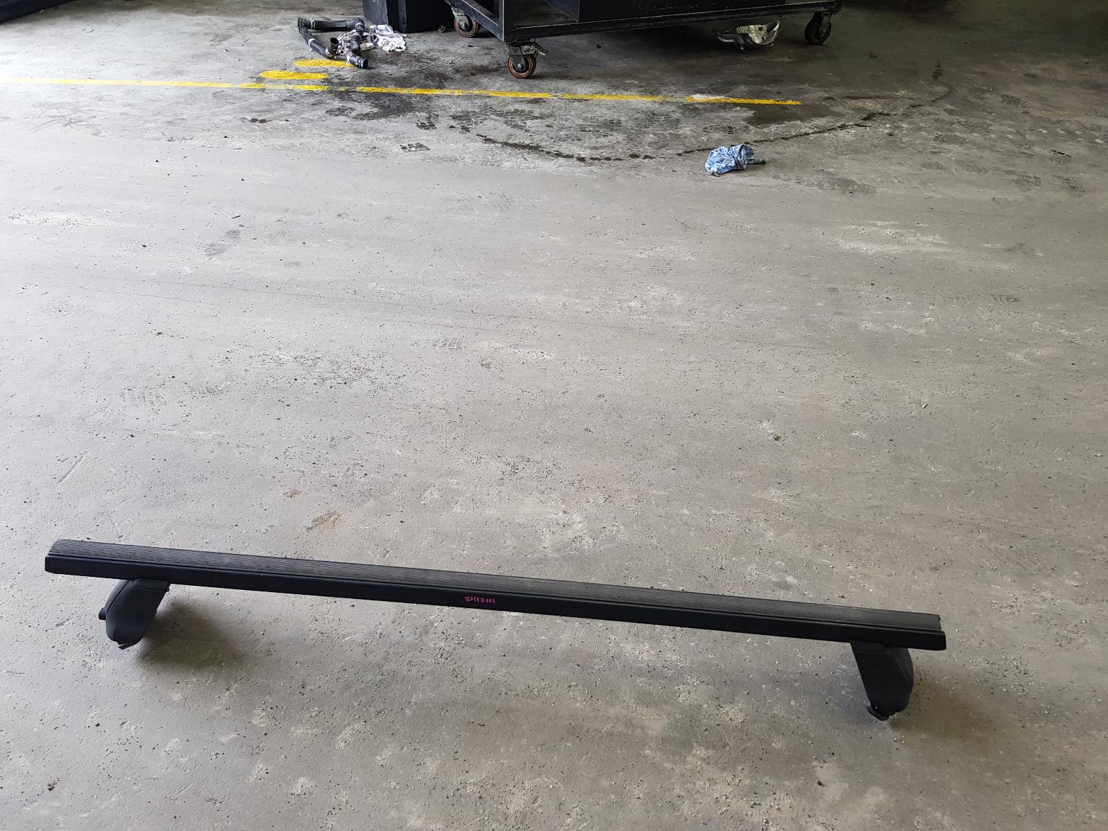 View Auto part Roof Rack/Bars Ford Ranger 2021