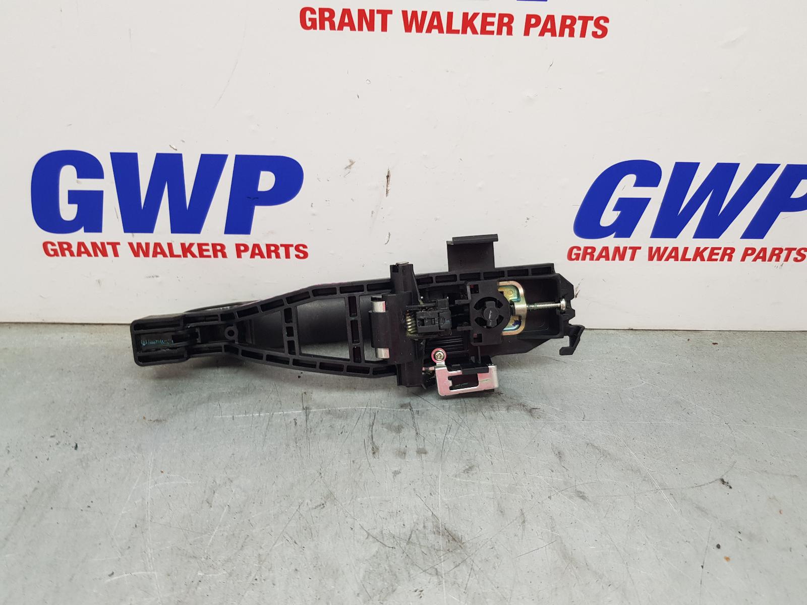 View Auto part Door Handle Ford Ranger 2021