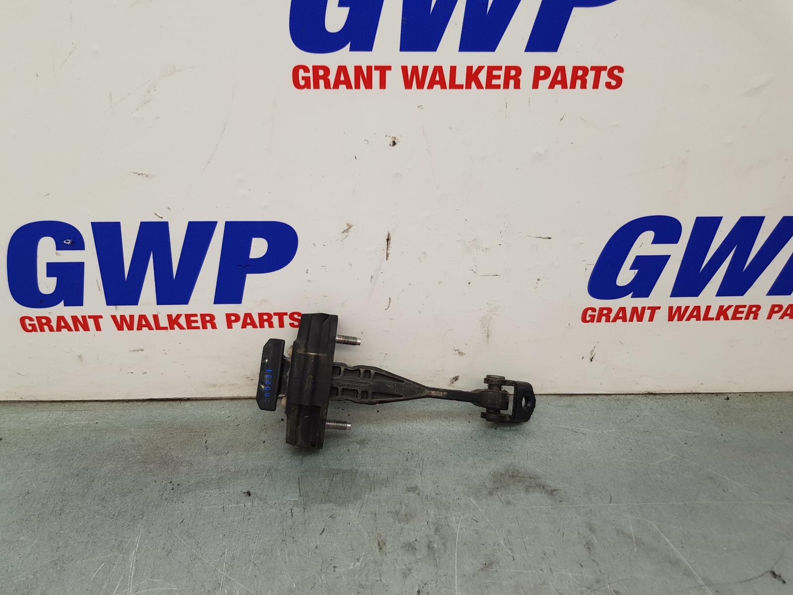 View Auto part Door Hinge/Runner Ford Ranger 2021