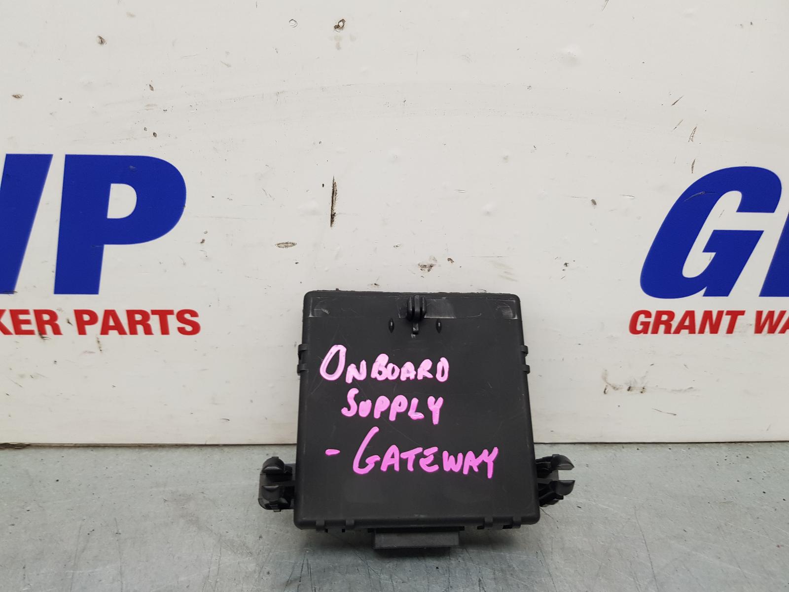 View Auto part Ecu Volkswagen Passat 2009
