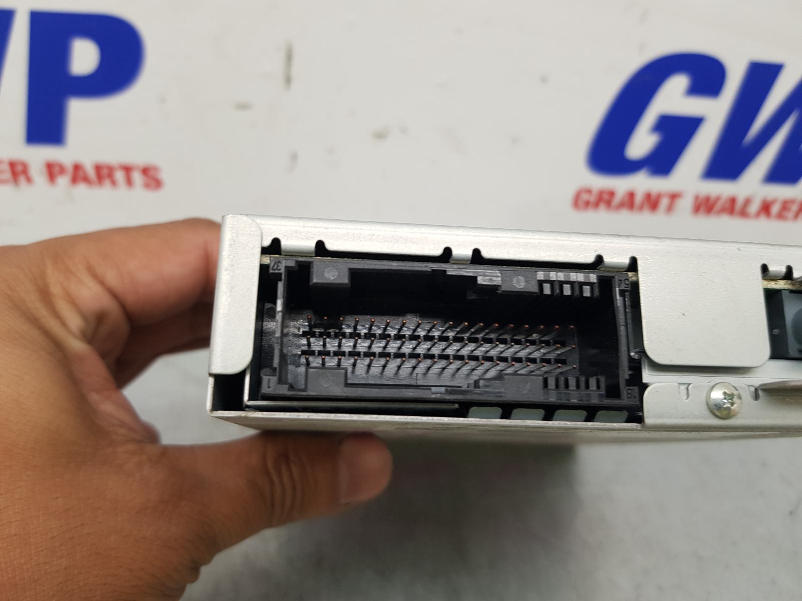 View Auto part Ecu Volkswagen Passat 2009