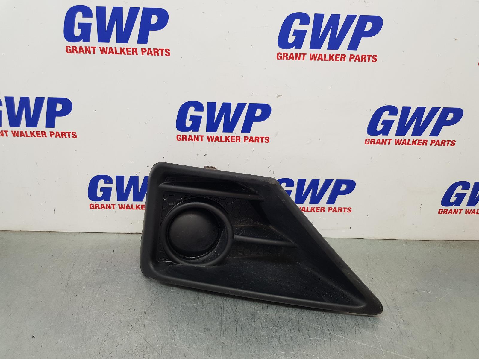 View Auto part Grille Mazda Bt50 2020