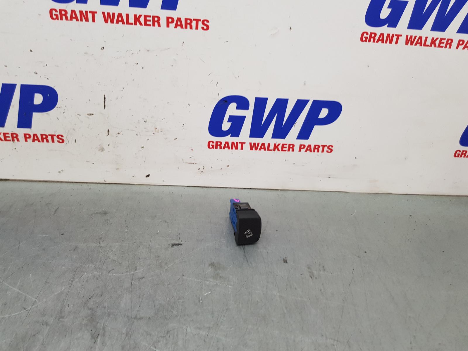 View Auto part Misc Switch/Relay Holden Colorado 2015