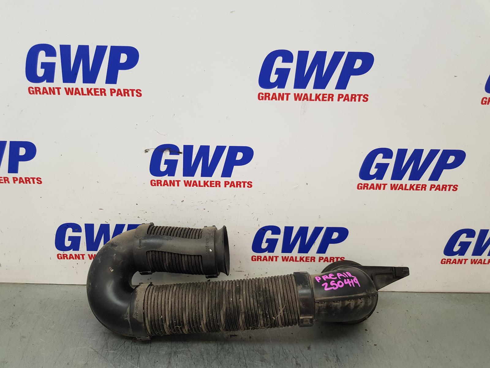 View Auto part Air Cleaner Duct/Hos Holden Colorado 2015