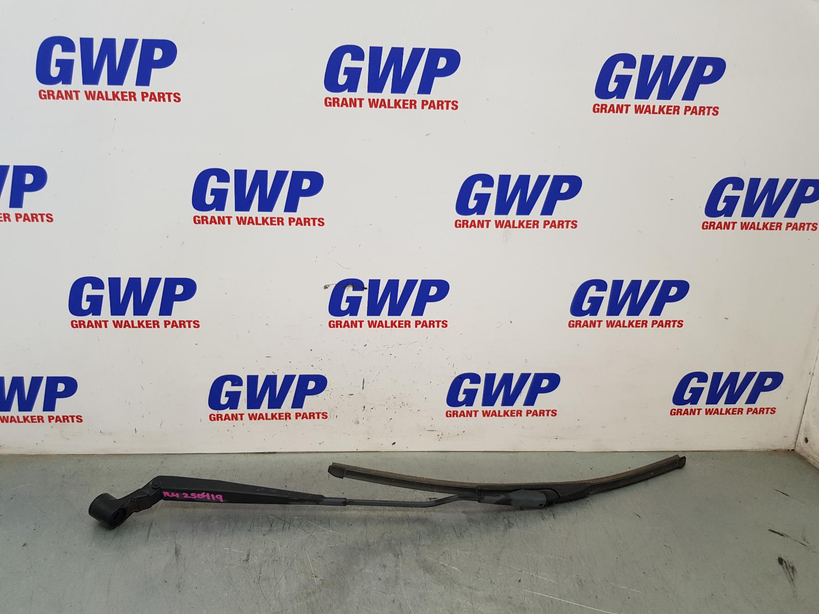 View Auto part Wiper Arm Holden Colorado 2015