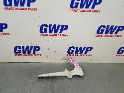 View Auto part Bonnet Hinge/Strut Holden Colorado 2015