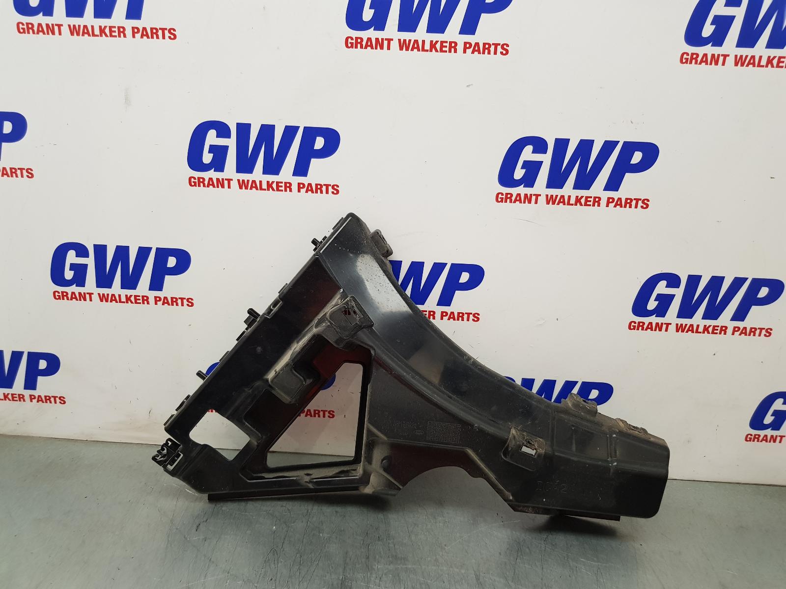 View Auto part F/Bar Reinforc/Brack Ford Transit Custom 2023