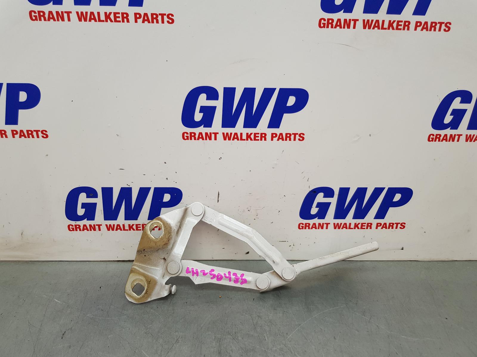 View Auto part Bonnet Hinge/Strut Ford Transit Custom 2023