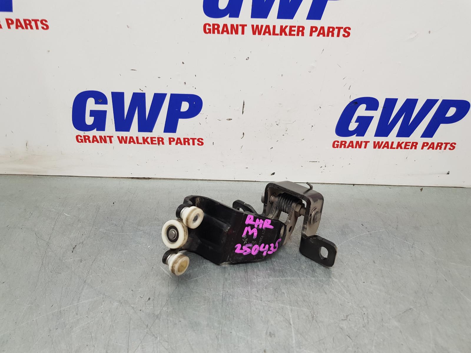 View Auto part Door Hinge/Runner Ford Transit Custom 2023