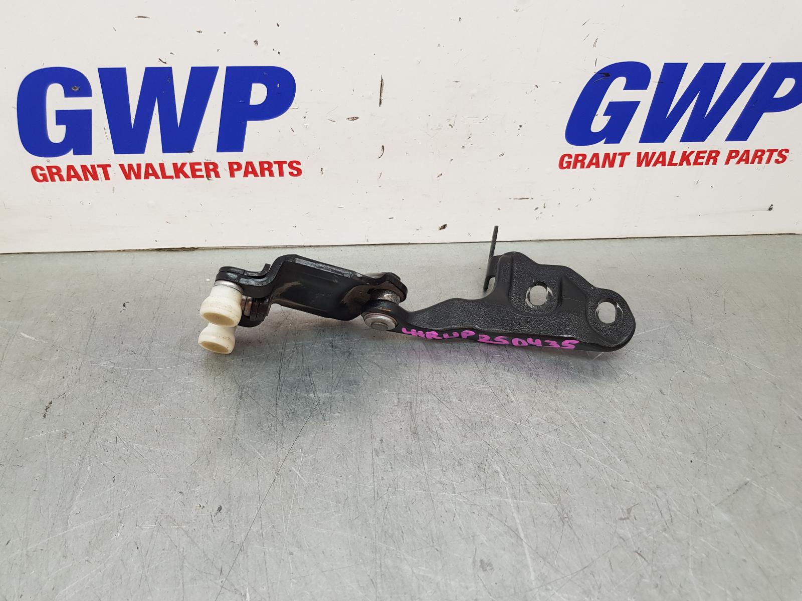 View Auto part Door Hinge/Runner Ford Transit Custom 2023