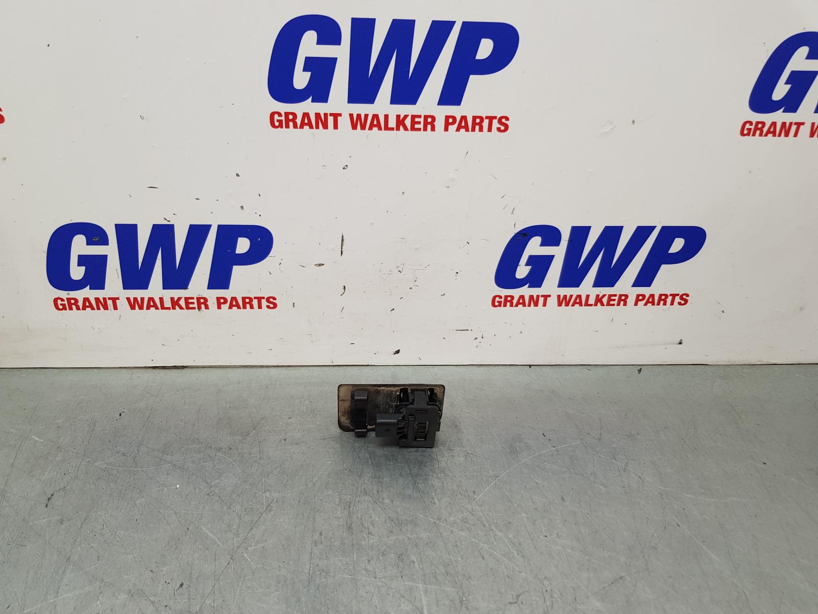 View Auto part Reverse Camera Ford Transit Custom 2023