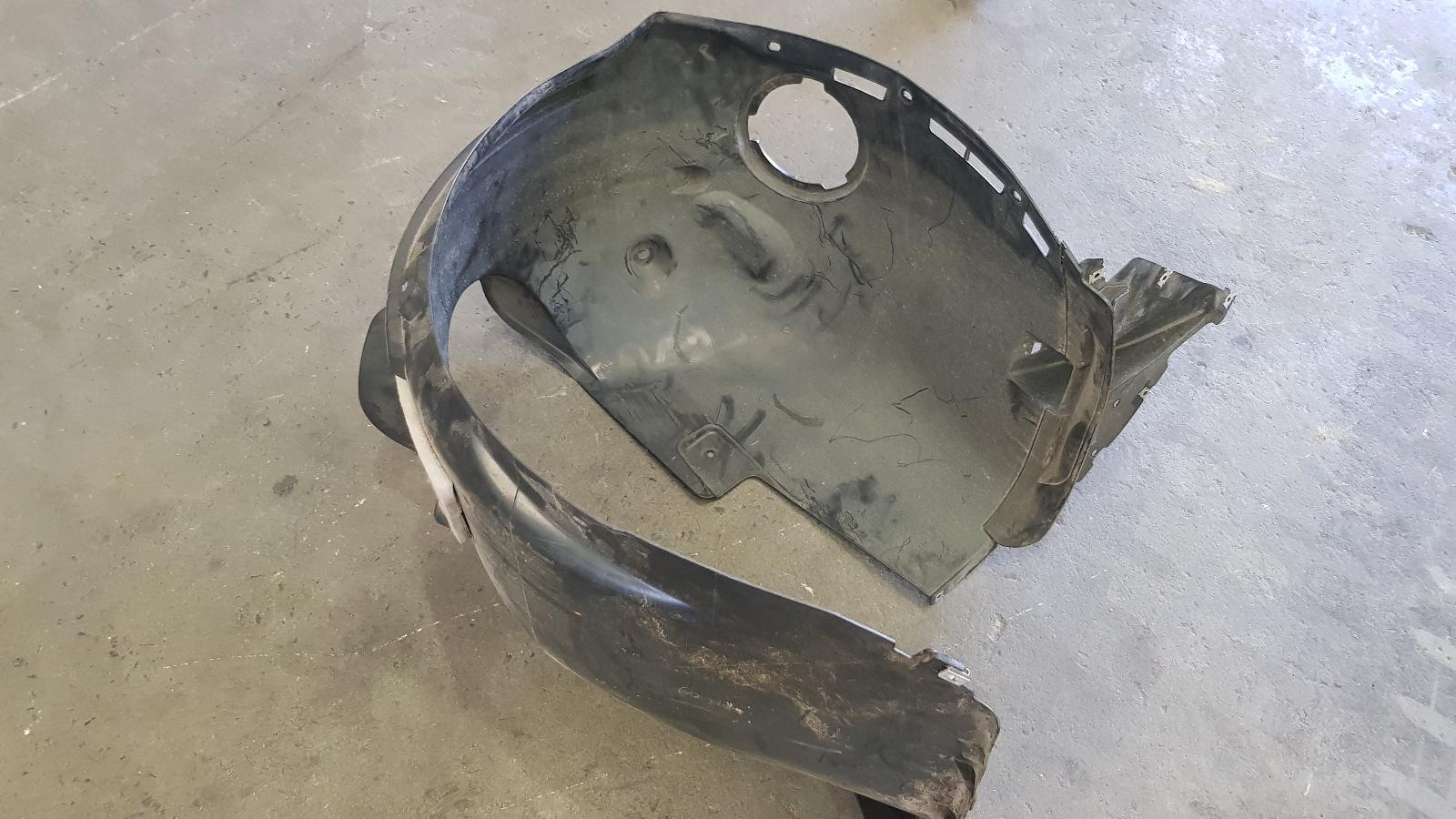View Auto part Right Guard Liner Volkswagen T-roc 2022