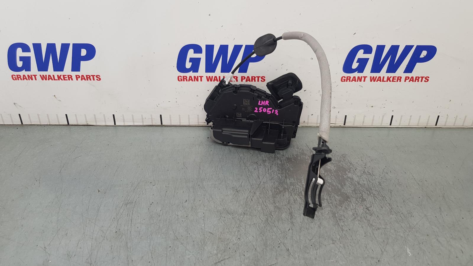 View Auto part Door/Boot/Gate Lock Volkswagen T-roc 2022