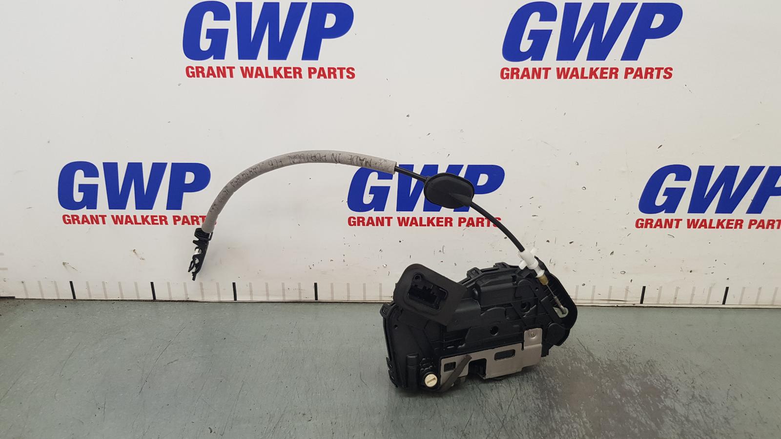 View Auto part Door/Boot/Gate Lock Volkswagen T-roc 2022