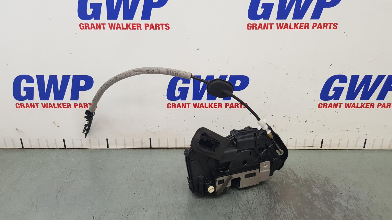 View Auto part Door/Boot/Gate Lock Volkswagen T-roc 2022